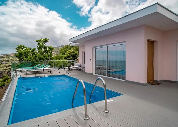 Willa Azinhaga Gaula